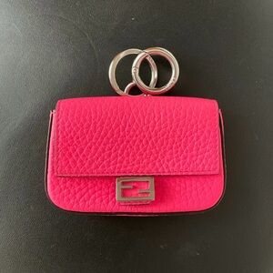 ❌sold❌ Fendi Pink Leather Clutch Nano Baguette Charm